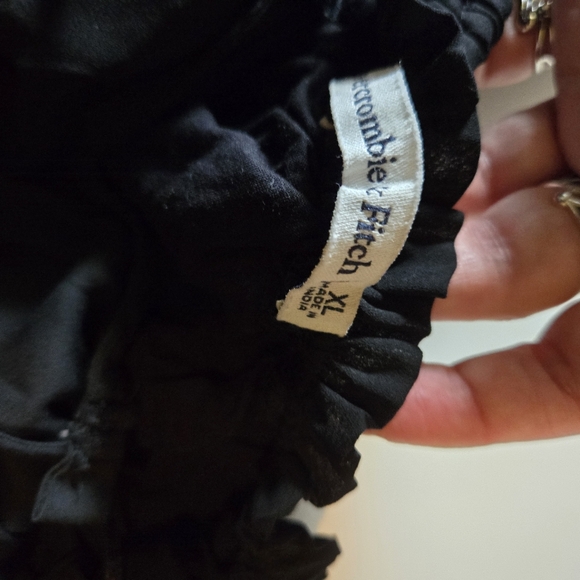 Crop top - Picture 2 of 3